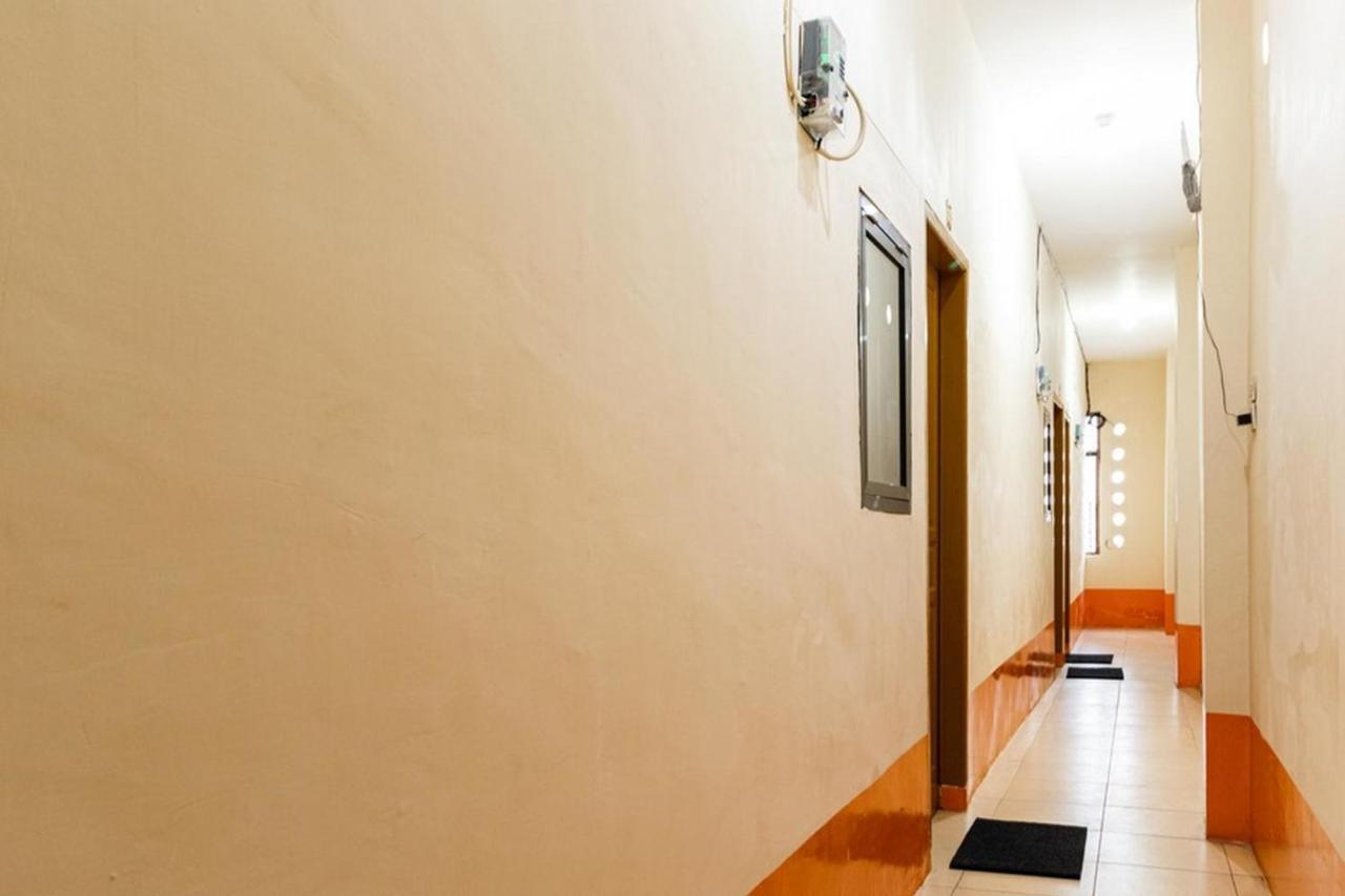 Reddoorz Syariah @ Jalan Setiabudi Medan 3 Buitenkant foto
