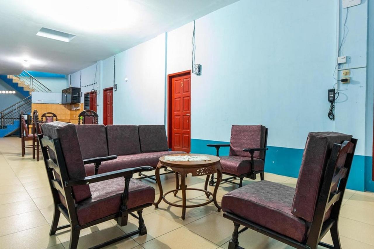 Reddoorz Syariah @ Jalan Setiabudi Medan 3 Buitenkant foto
